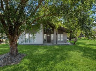 9 McClellan Cir, Kingwood, TX 77339