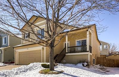 'Original Owner' home is meticulously maintained and super clean!