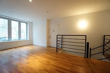 Rented by Rennit Inc.