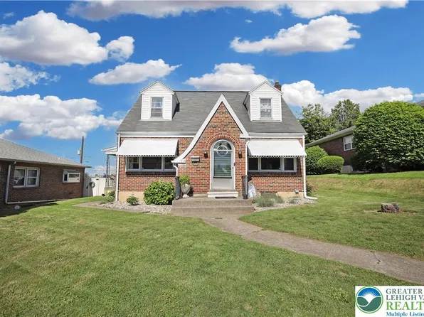 613 S Hoffert St, Fountain Hill, PA 18015