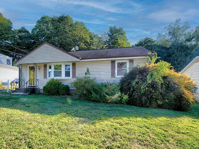 96 Maplewood Terrace Extension, Hamden, CT, 06514