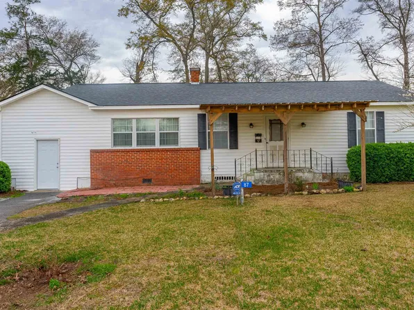 87 Powell St, Cuthbert, GA 39840