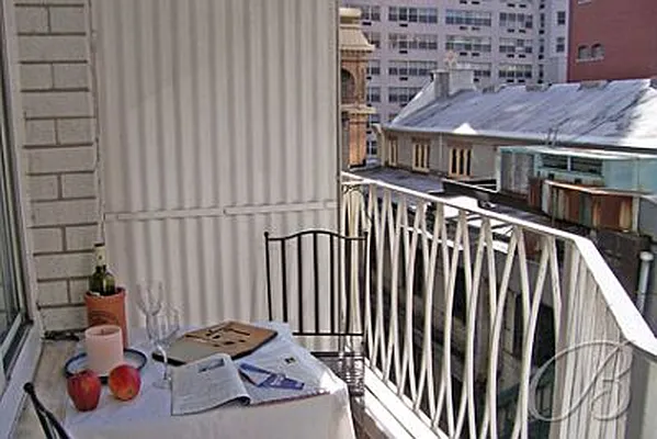 Sold by Bellmarc Realty | media 15