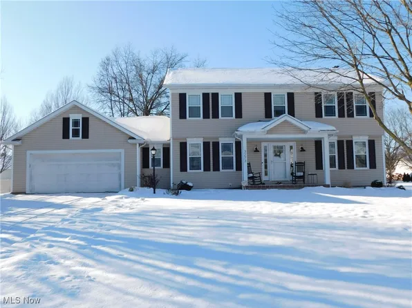 3273 Anglo Cir NW, Canton, OH 44708