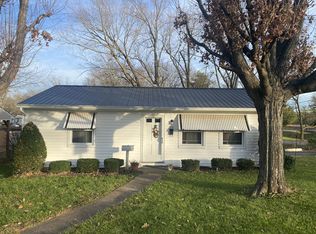 210 2nd St, Cynthiana, KY 41031