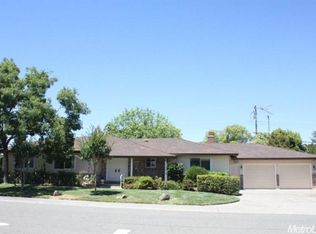 6267 Meadowvista Dr, Carmichael, CA 95608