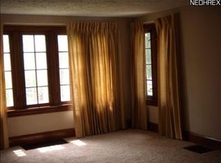 3186 Cleveland Massillon Rd, Barberton, OH 44203