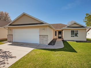 4106 Dublin Dr, Saint Cloud, MN 56301