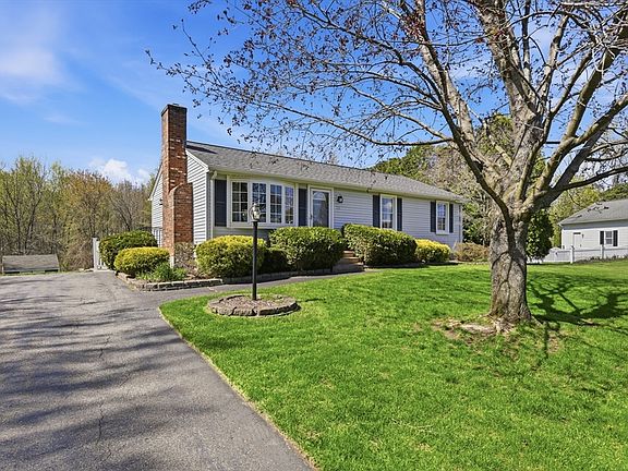 2nd image of 23 Katherine Dr