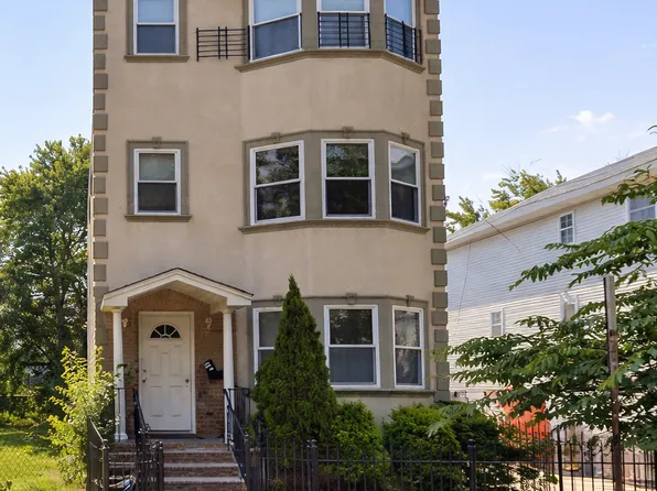 742 Bergen St #1, Newark, NJ 07108