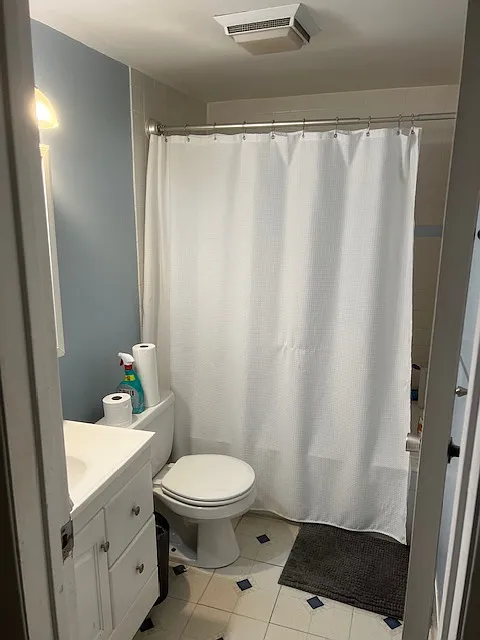 2 bed, 1.5 bath, 1015 sqft, $3,700 — Photo 3