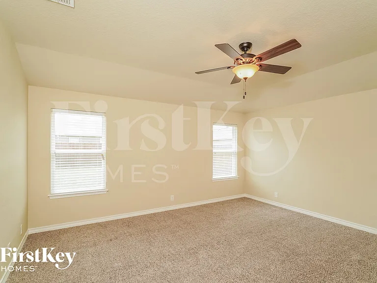 8715 Ritter Ldg — Photo 9