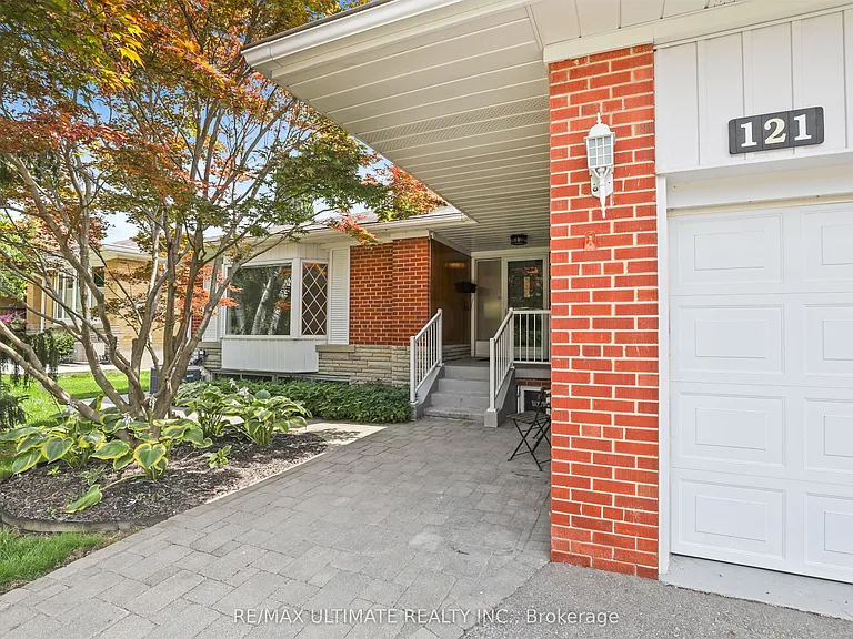 121 Elvaston Dr — Photo 27