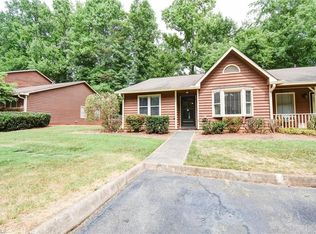 664 Rock Garden Cir, Winston Salem, NC 27104