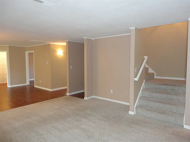 6282 Briargate Dr — Photo 6