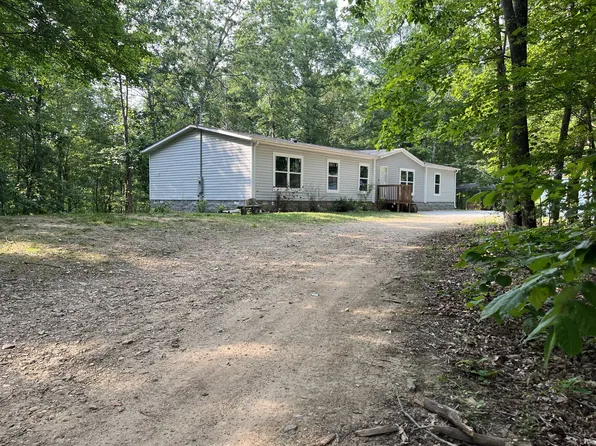 376 Brock Rd, Charlotte, TN 37036