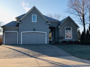 3049 W 143rd Ter, Leawood, KS 66224