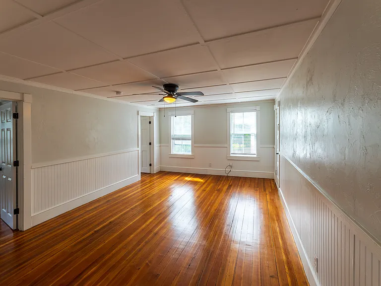 22 Forest Avenue Ct #3N — Photo 8