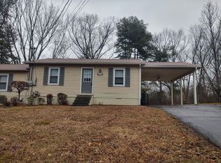 802 N Vine St APT A, Winchester, TN 37398