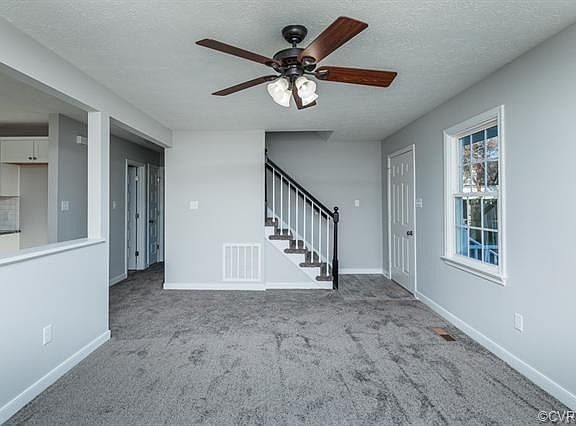 4th image of 6461 Lakevista Ct