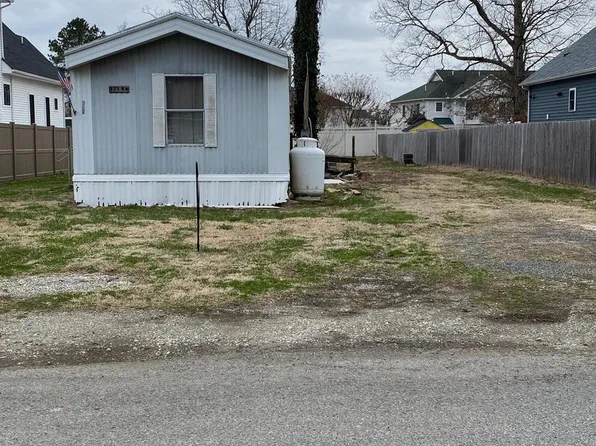 37144 Burton Ave, Rehoboth Beach, DE 19971