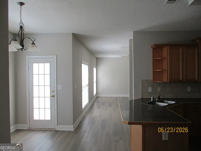 143 Marshas Vineyard — Photo 14
