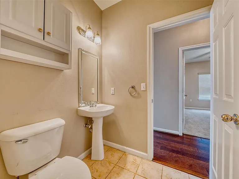 770 Hunt Rd #314 — Photo 17