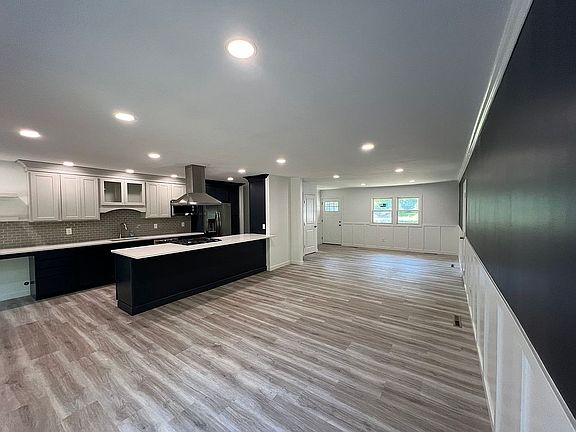 LR/DR/Kitchen