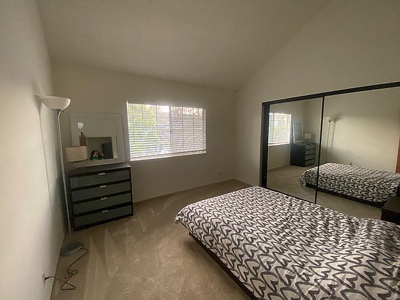 4th image of 26139 Frampton Ave APT D