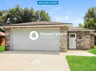 2913 Wallace Ave, Kansas City, MO 64129