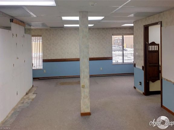 4th image of 1142 W 37th St