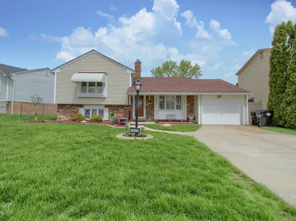 19372 Forrest Hl, Trenton, MI 48183