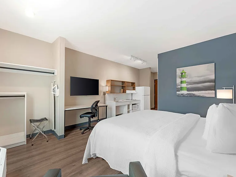 Studio Suite - 1 King Bed