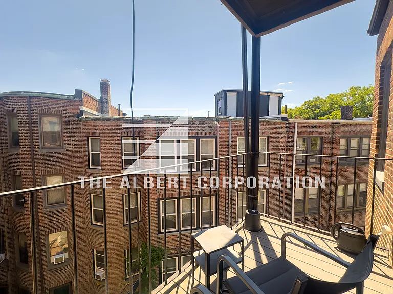 1710 Commonwealth Ave #5 — Photo 5