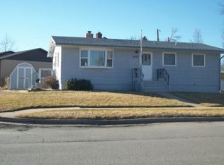 2207 38th St, Rapid City, SD 57702