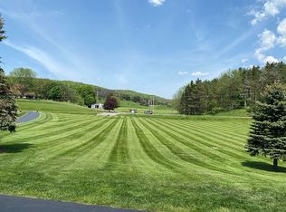 1875 Strong Rd, Victor, NY 14564