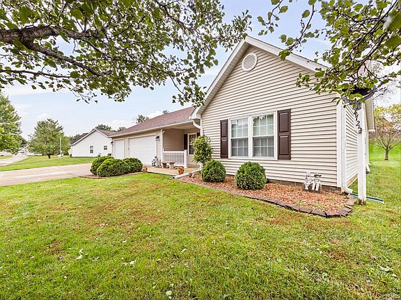3rd image of 4725 W Teresa Ln