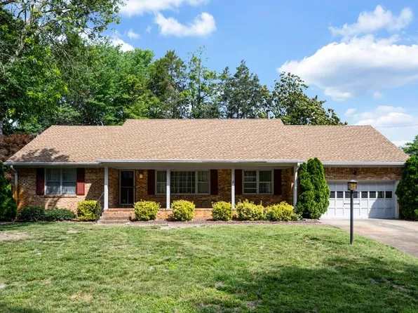 3316 Mapleton Cres, Chesapeake, VA 23321