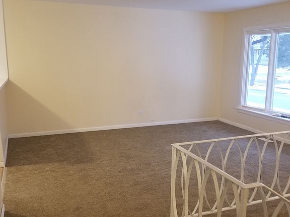 3rd image of 697 Nolan Ave