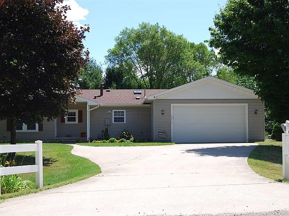 3rd image of 11763 Highland View Dr