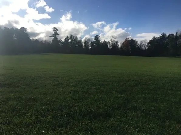 384 Tom Miller Rd, Plattsburgh, NY 12901