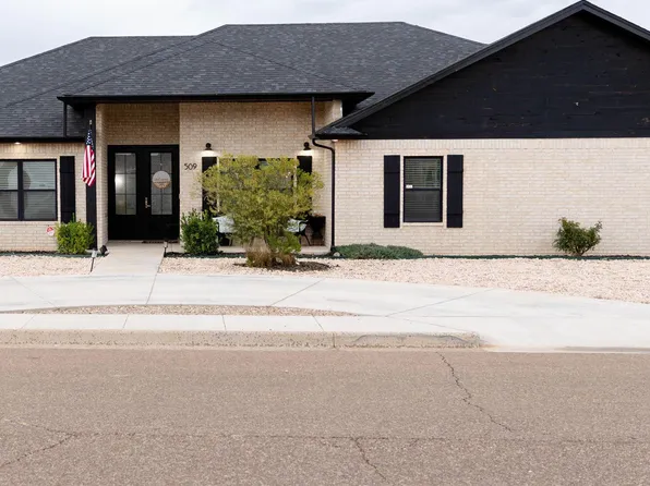 509 Providence Cir, Clovis, NM 88101