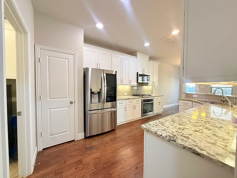6300 Hermosa Dr — Photo 11