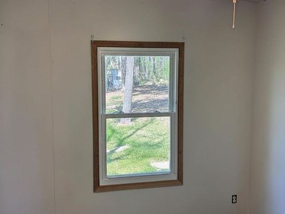 3rd image of 67 Pine Air Ct