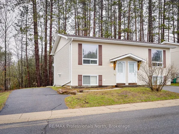 200 Pine St #12, Bracebridge, ON P1L 2H9