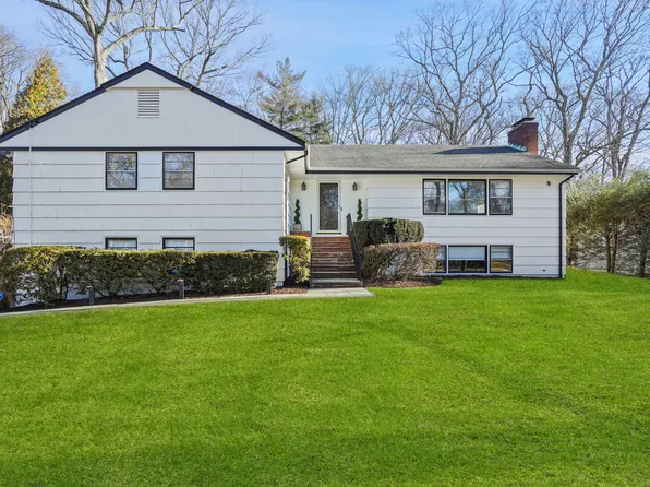 113 Redmont Road, Stamford, CT 06903