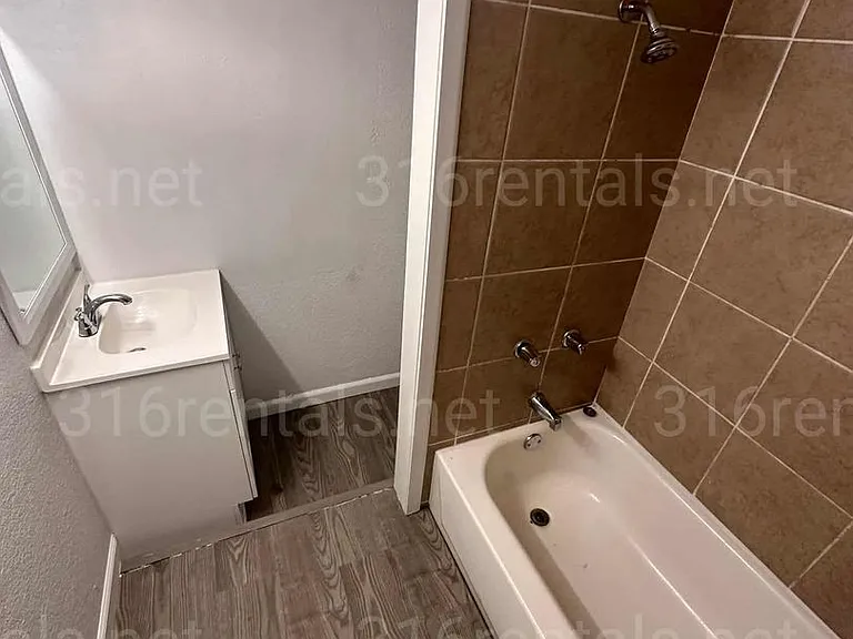3352 N Park Pl — Photo 14
