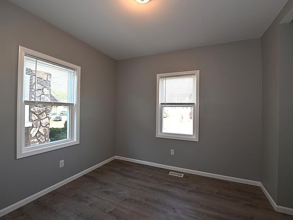 BEDROOM 1 - New Luxury Vinyl Plank Floors throughout the house!