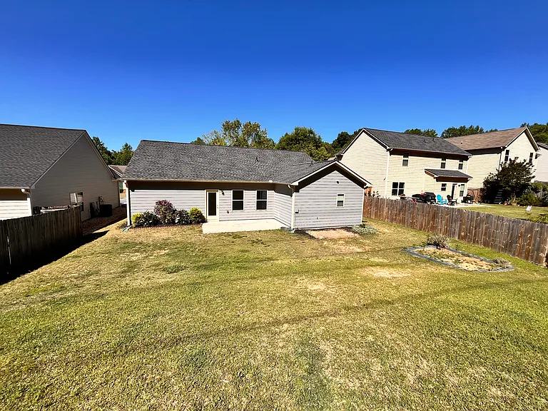 3345 Ivey Ridge Rd — Photo 35