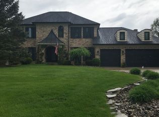 9316 Inverness Rd, Grand Blanc, MI 48439